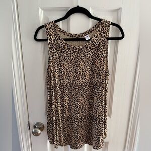 Leopard Print Sleeveless Top